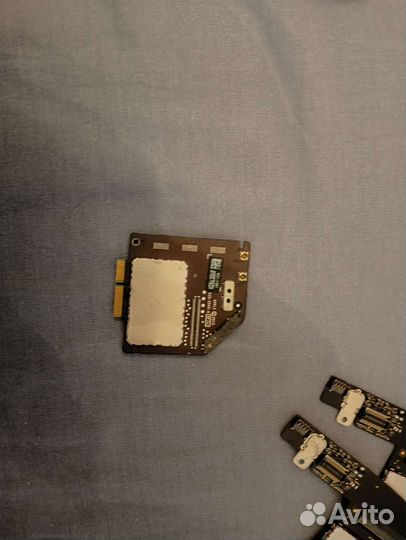 Материнские платы на 16 гб iPad A1219 A1337