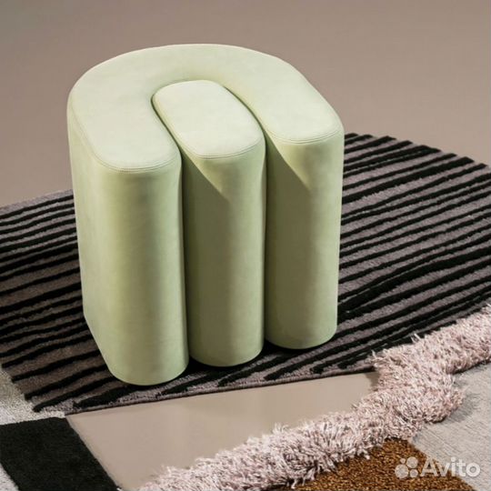 Пуф с основанием из сосны Bassian