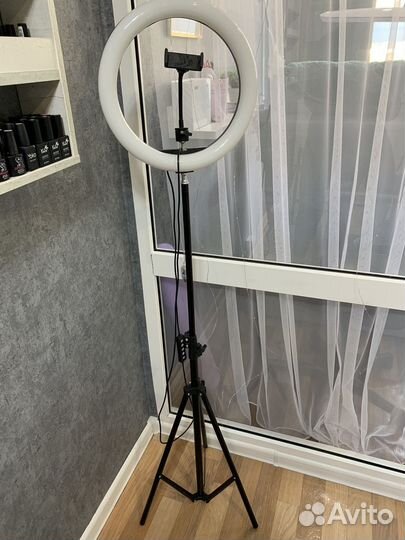 Кольцевая лампа