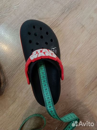 Тапочки Crocs C12 для мальчика 29 р