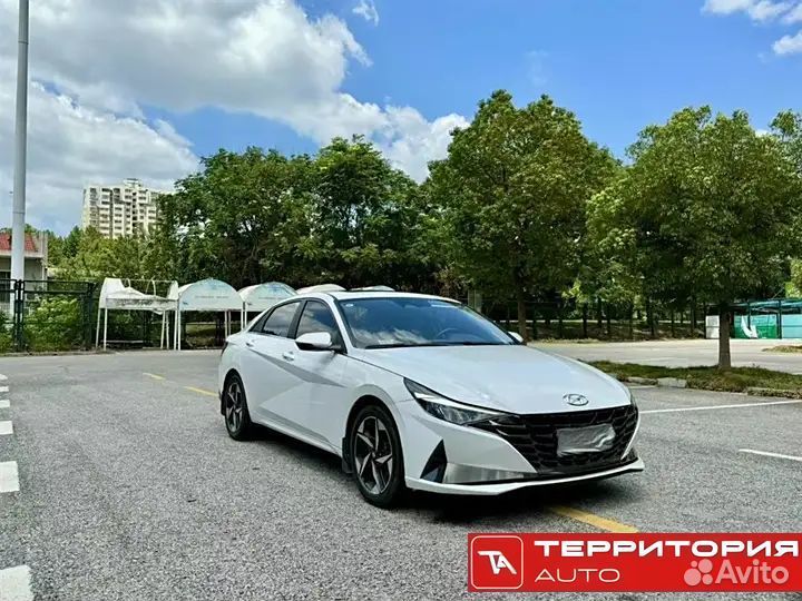 Hyundai Elantra 1.5 CVT, 2022, 39 000 км