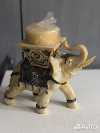 Слон из камня