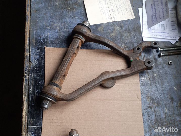 Верхний рычаг Нива 21214