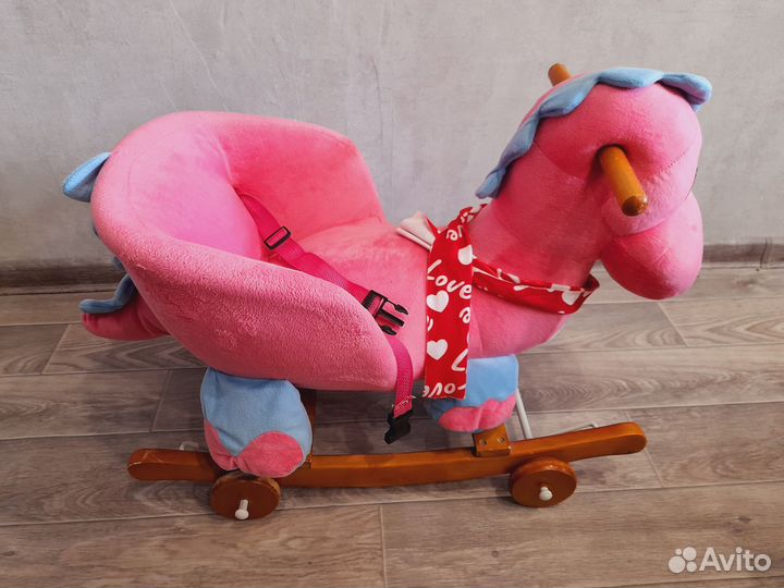 Кресло качалка для ребенка