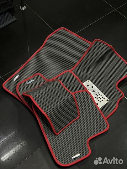 Коврик Ева на MB CLA