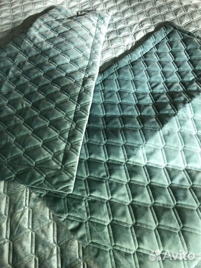 Покрывало зеленое 240*260 bravo