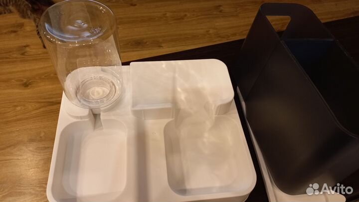 Автоматическая кормушка для кошек