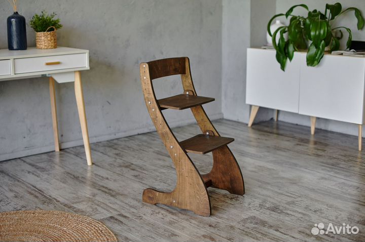 Детский растущий стул