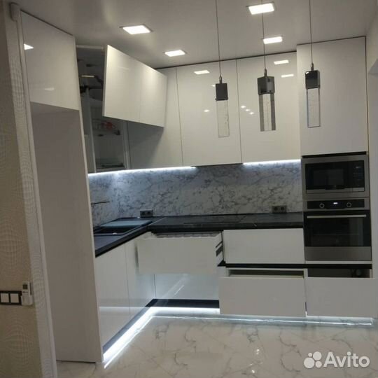 Кухонная мебель. Качественная фурнитура