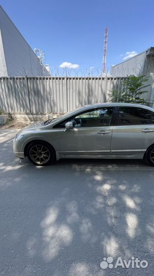 Honda Civic 1.8 AT, 2008, 242 000 км