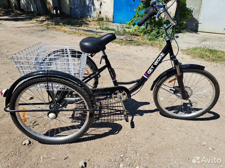 Трехколесный велосипед новый