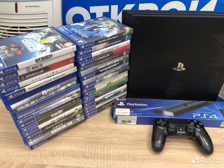 Sony PS4 PRO 1 Tb + 50 игр на приставке