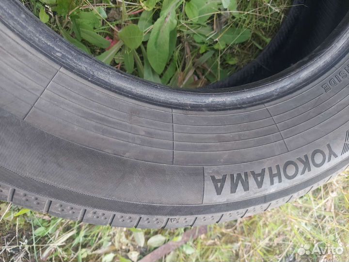 Yokohama BluEarth AE50 215/65 R17 99V