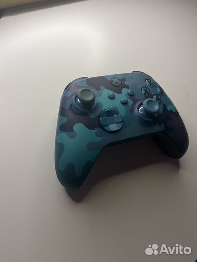Геймпад xbox series s/x в хорошем состоянии
