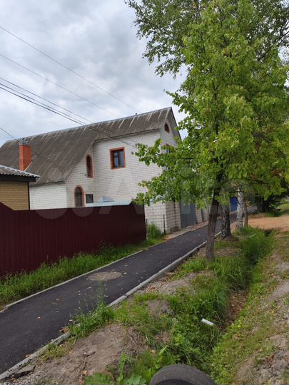 Дом 240 м² на участке 9 сот.