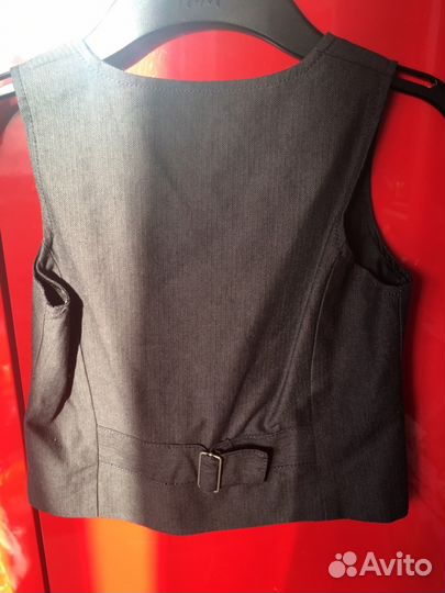 Жилет р.110