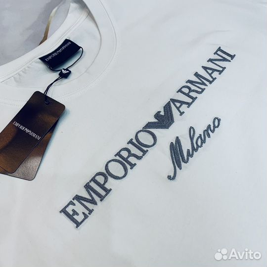 Футболка emporio armani вышивка