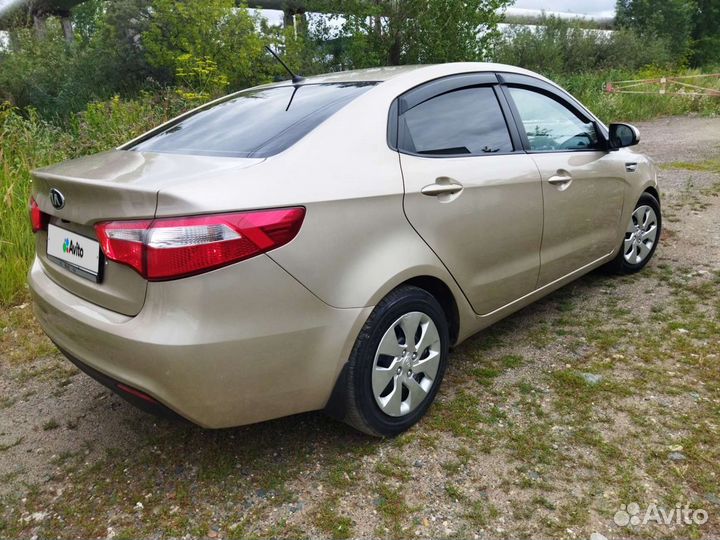 Kia Rio 1.4 AT, 2014, 168 000 км
