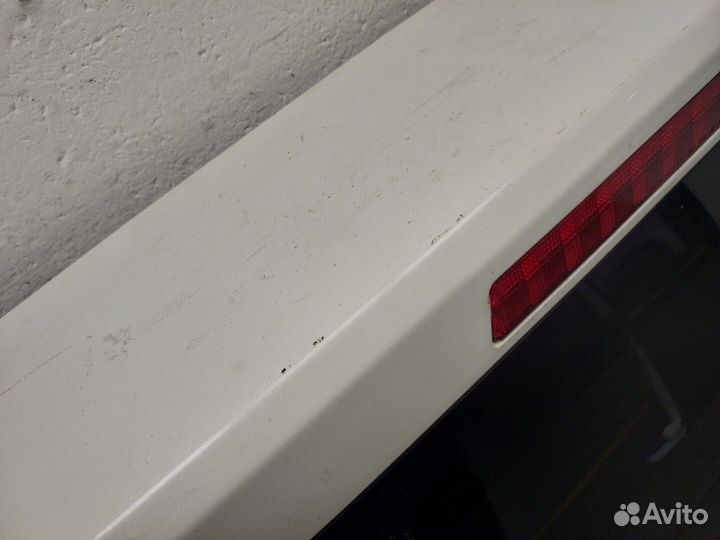 Крышка багажника Infiniti QX56