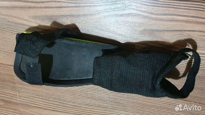 Футбольные щитки с доп. защитой 5-7 лет