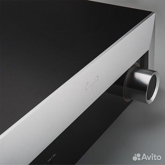 Стерео предусилитель Cayin M-11LS