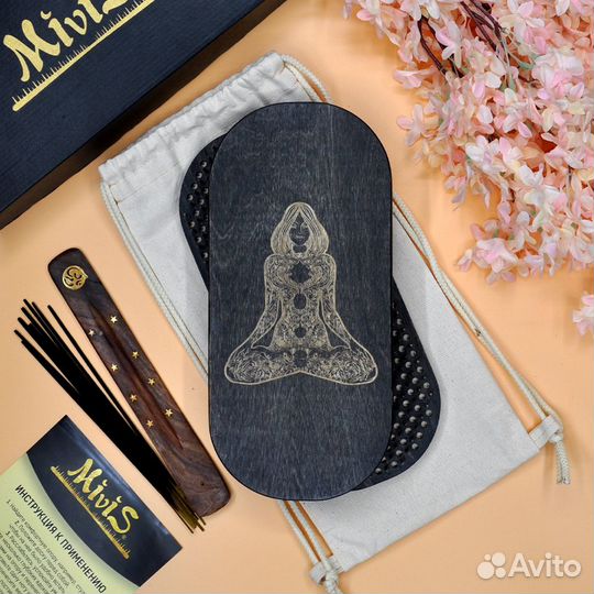 Доска с гвоздями для йоги (садху)