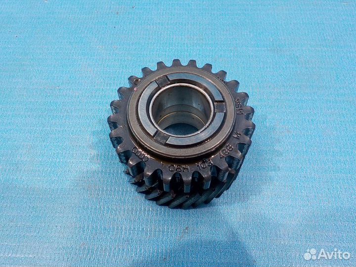 Шестерня промежуточного вала skoda Octavia A5 (1Z)
