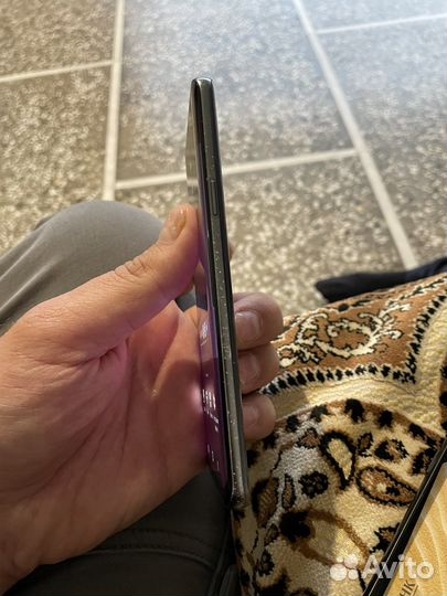Телефон Samsung