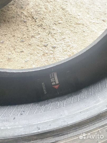 Westlake RP26 215/60 R16 95H