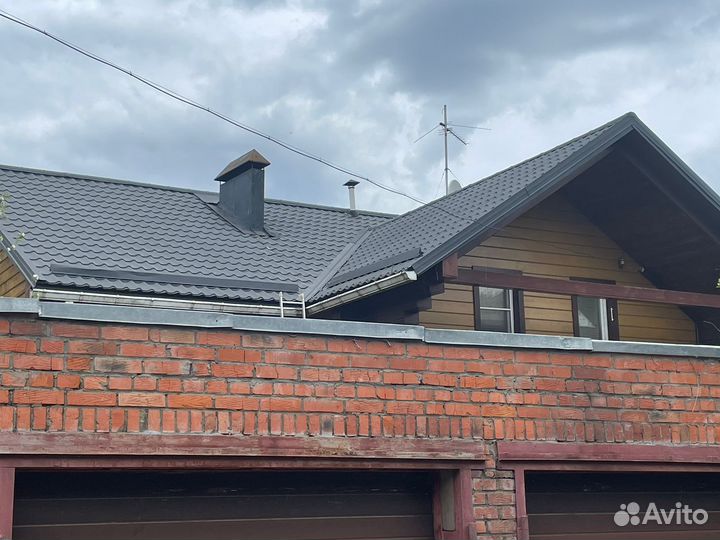 Бригада строителей