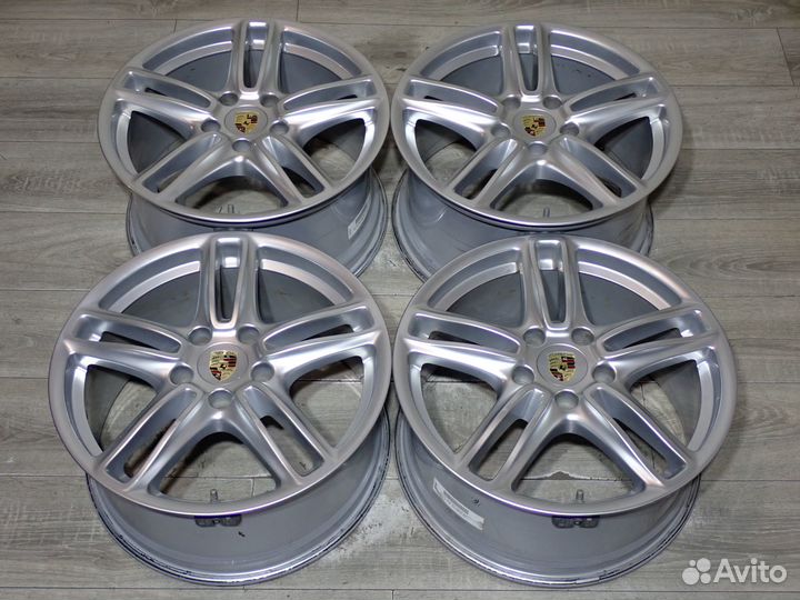 Комплект оригинальных дисков R19 Porsche Panamera