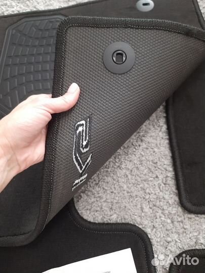 Коврики в салон KIA k5 новые