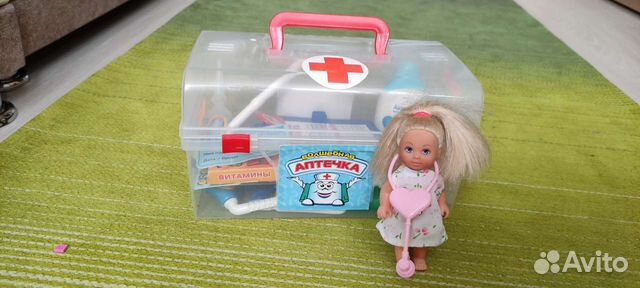 Детская аптечка с куклой Еви в подарок