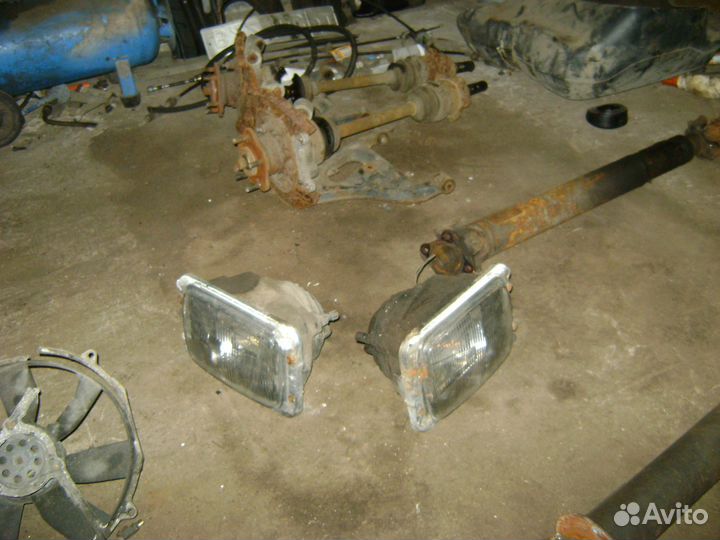 Фара Mercedes Benz T1 микроавтобус