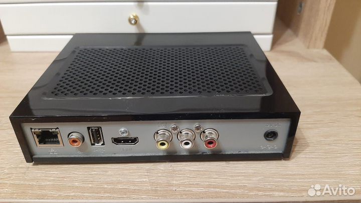 Тв приставка arris VIP1003G