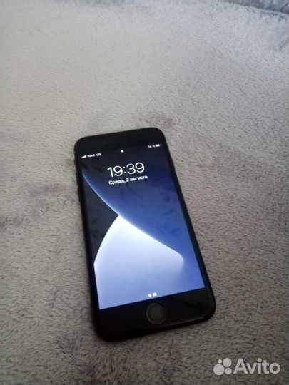 Мобильные телефоны бу iPhone 7