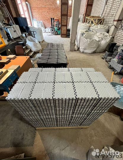 Пвх плитка 500x2837