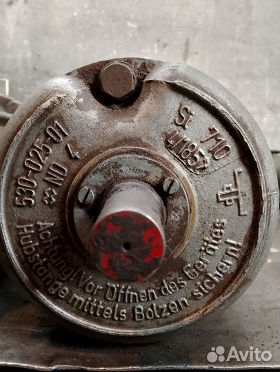 Гидротолкатель с80