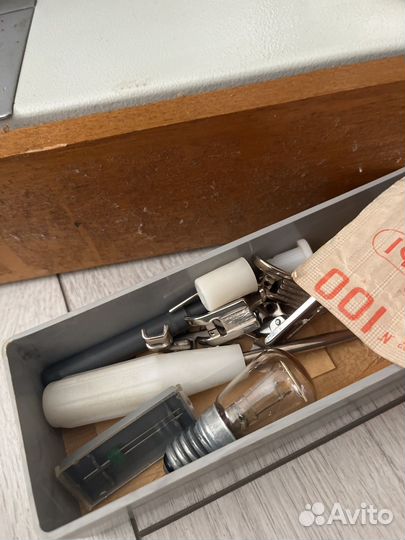 Швейная машина Чайка 134