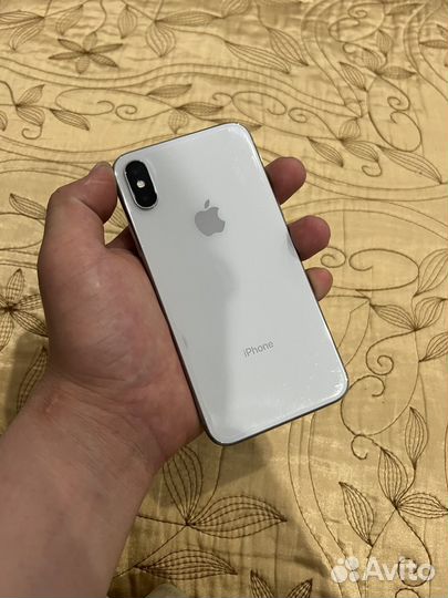 iPhone X, 64 ГБ