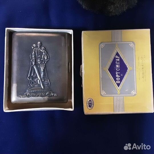 Портсигар Ленэмальер