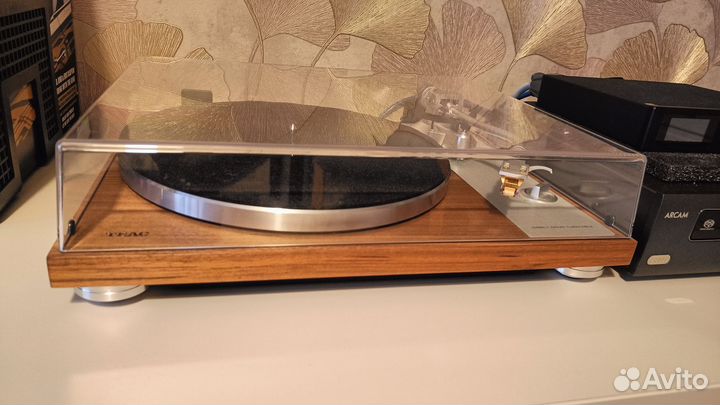 Проигрыватель винила teac