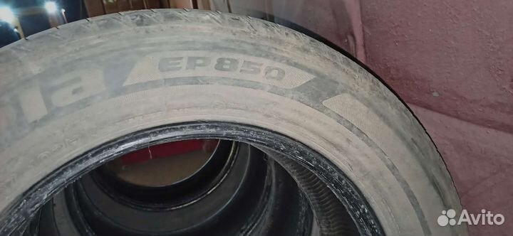 Bridgestone Ecopia EP850 2.25/65 R17