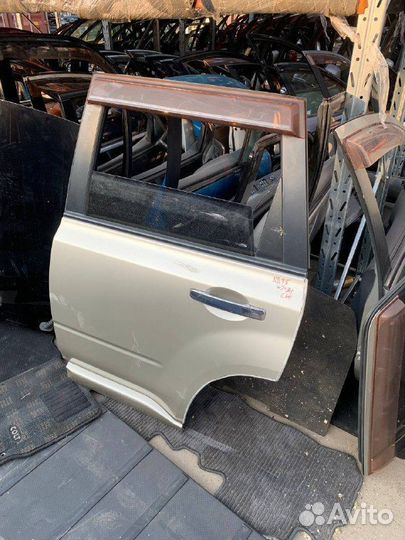 Дверь задняя левая Nissan X-trail T31