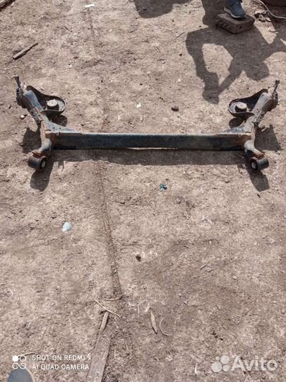 Задняя балка