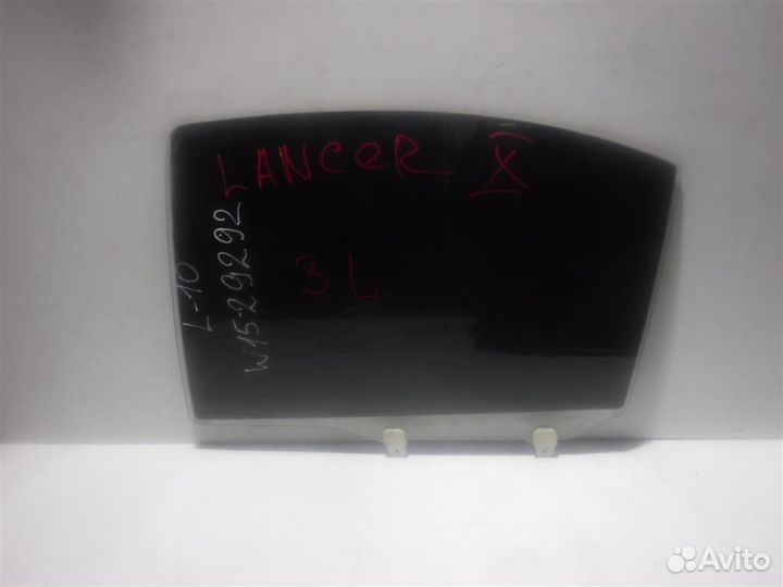 Стекло двери задней левой Mitsubishi Lancer 10 (C