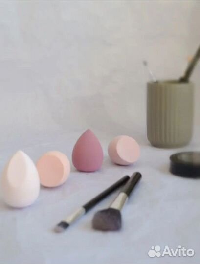 Спонжи для макияжа
