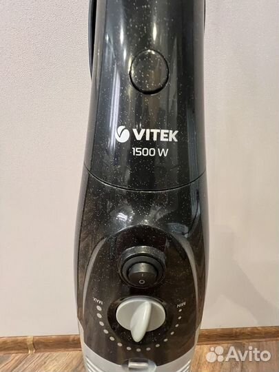 Пылесос Vitek vt-8104