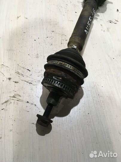Полуось передняя левая Ауди А4 Б5 1.6 AHL АКПП