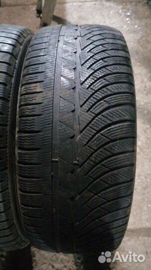 Michelin Pilot Alpin 235/55 R17 204ZR